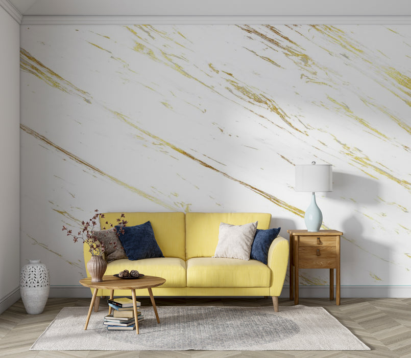 The golden lines of the wallpaper flow freely like flowing water